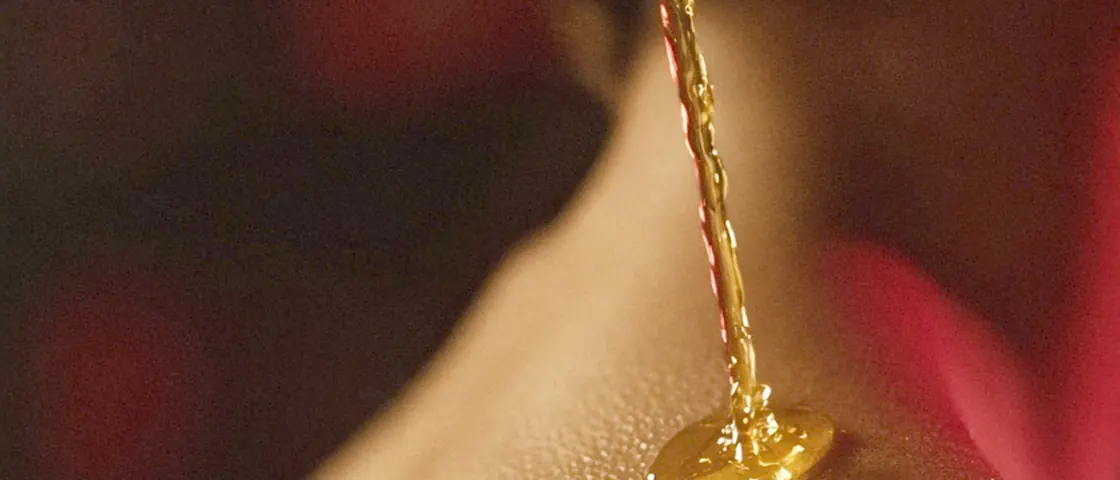 Body to body massage near me - a candlelit room and a body oiled for a session